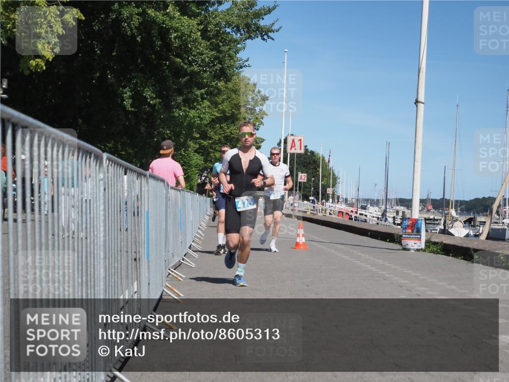 17.08.2025 - KN Förde Triathlon 2025 KatJ http://msf.ph/oto/8605313 17.08.2025 13:48:38 Laufen 475, 518, 544 meine-sportfotos.de
