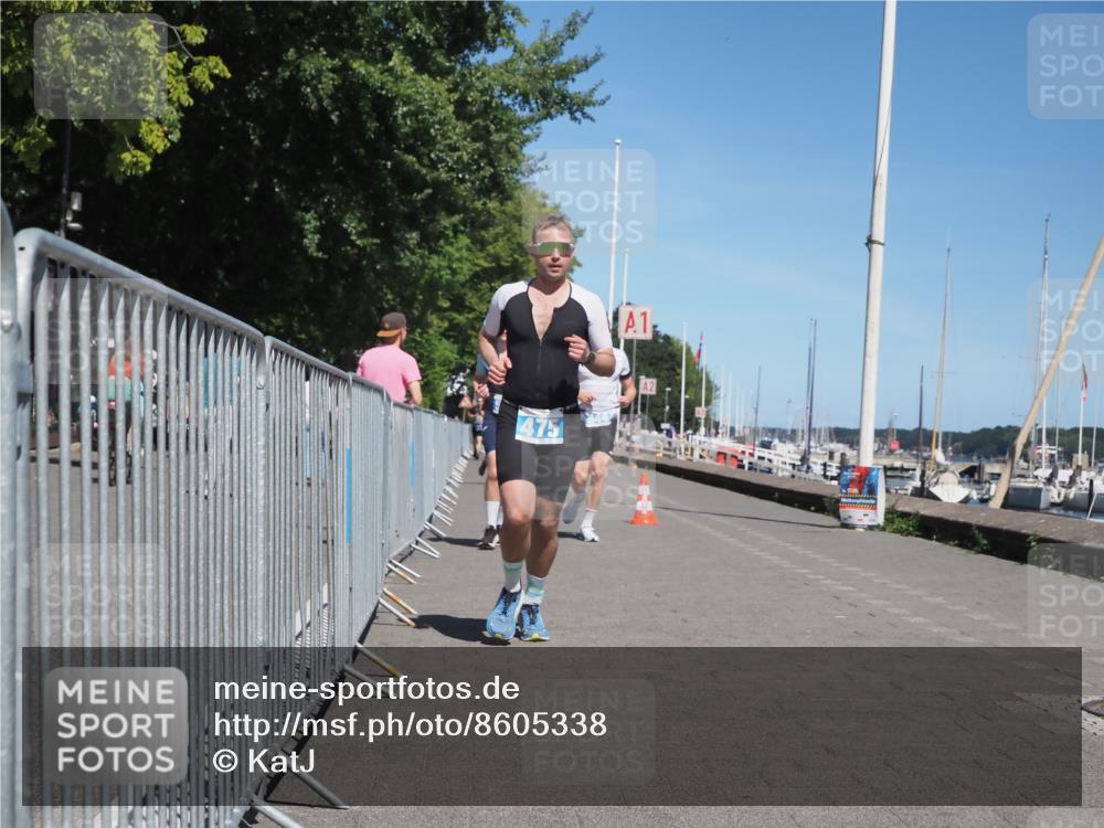 17.08.2025 - KN Förde Triathlon 2025 KatJ http://msf.ph/oto/8605338 17.08.2025 13:48:38 Laufen 475, 518, 544 meine-sportfotos.de