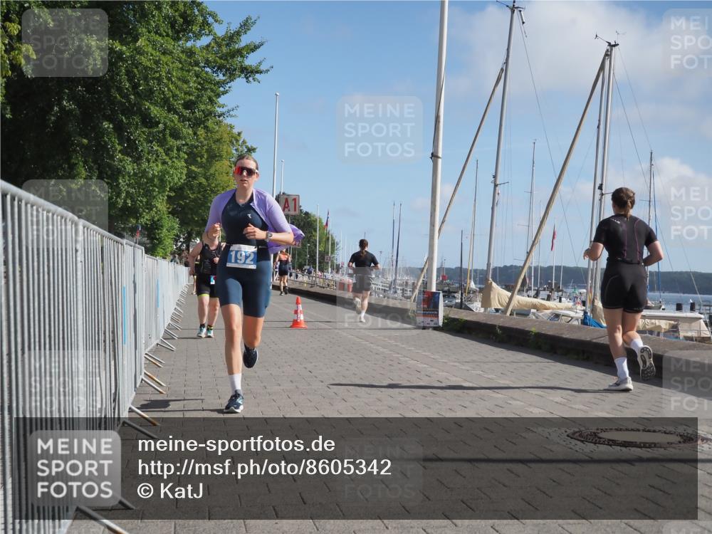 17.08.2025 - KN Förde Triathlon 2025 KatJ http://msf.ph/oto/8605342 17.08.2025 10:29:40 Laufen 160, 192, 194 meine-sportfotos.de
