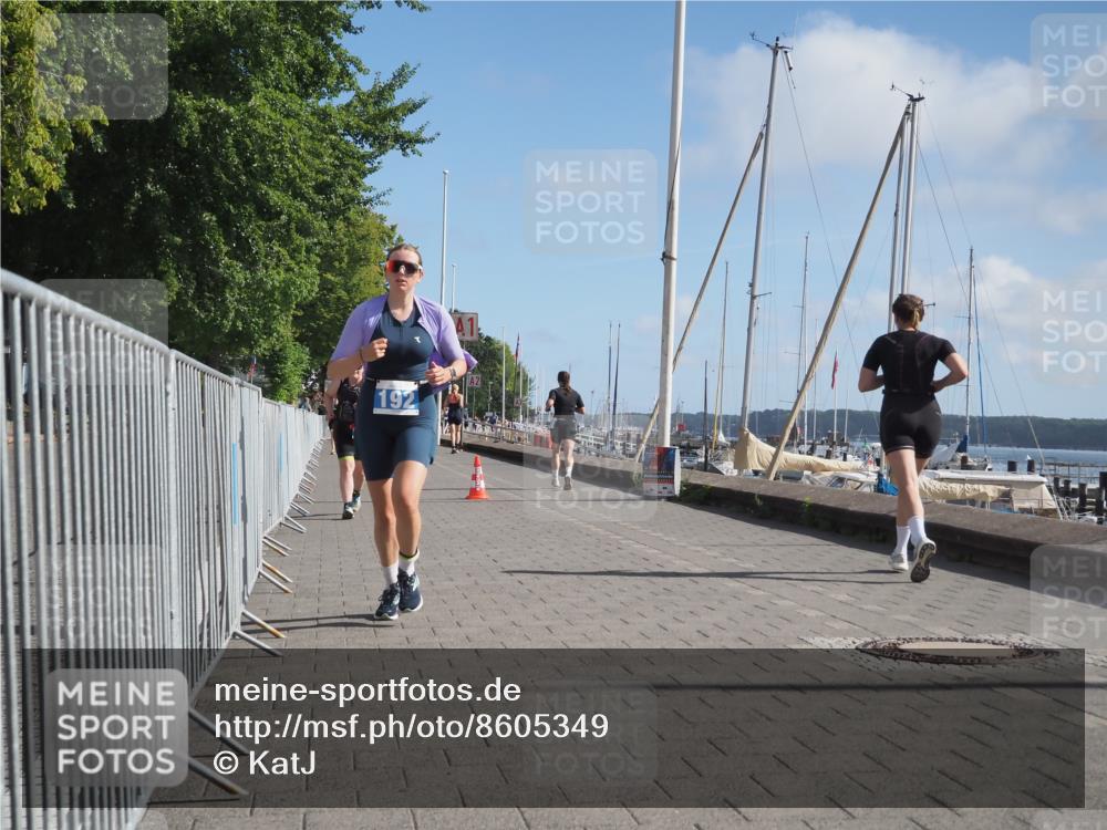 17.08.2025 - KN Förde Triathlon 2025 KatJ http://msf.ph/oto/8605349 17.08.2025 10:29:40 Laufen 160, 192, 194 meine-sportfotos.de