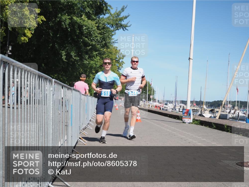 17.08.2025 - KN Förde Triathlon 2025 KatJ http://msf.ph/oto/8605378 17.08.2025 13:48:41 Laufen 475, 518, 523, 544 meine-sportfotos.de