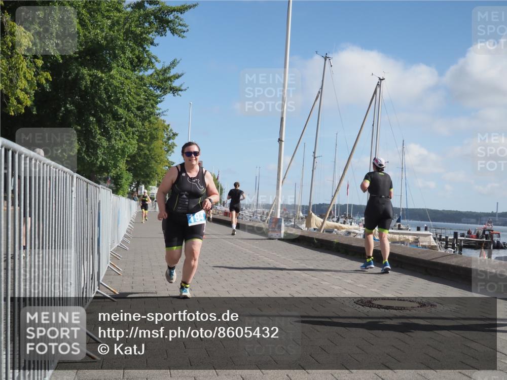 17.08.2025 - KN Förde Triathlon 2025 KatJ http://msf.ph/oto/8605432 17.08.2025 10:29:45 Laufen 194 meine-sportfotos.de