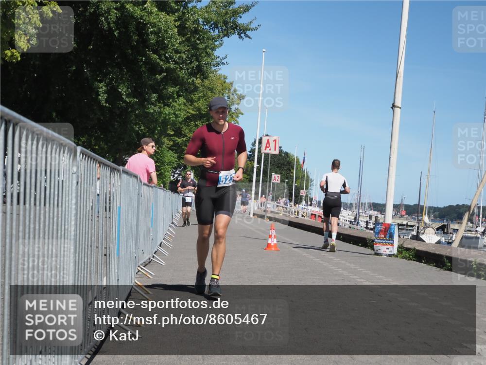 17.08.2025 - KN Förde Triathlon 2025 KatJ http://msf.ph/oto/8605467 17.08.2025 13:48:47 Laufen 437, 523 meine-sportfotos.de
