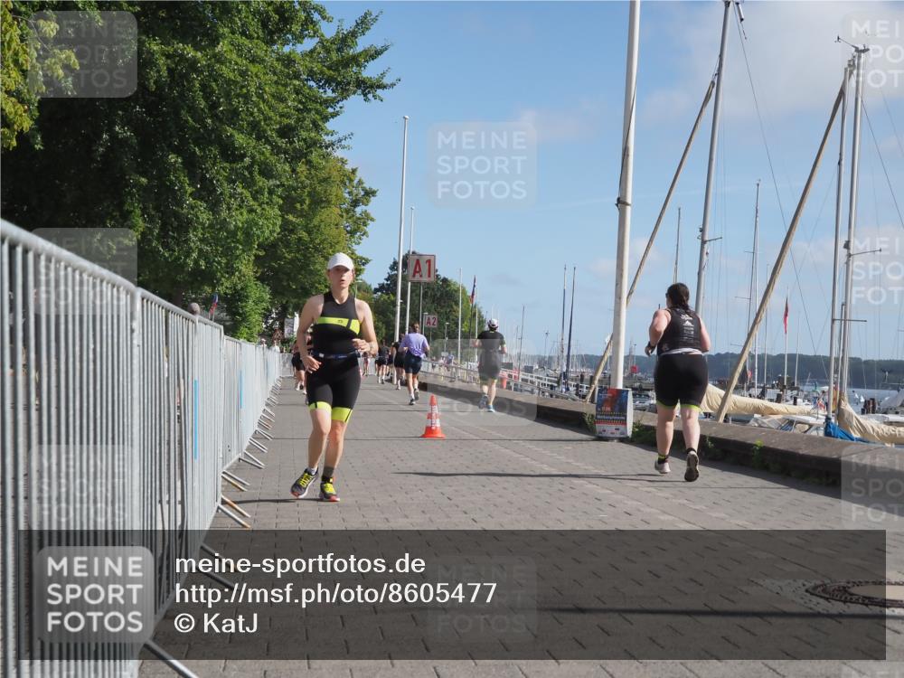 17.08.2025 - KN Förde Triathlon 2025 KatJ http://msf.ph/oto/8605477 17.08.2025 10:29:53 Laufen 205 meine-sportfotos.de