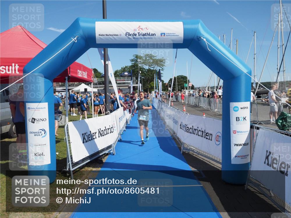 17.08.2025 - KN Förde Triathlon 2025 MichiJ http://msf.ph/oto/8605481 17.08.2025 12:22:05 Laufen 311 meine-sportfotos.de