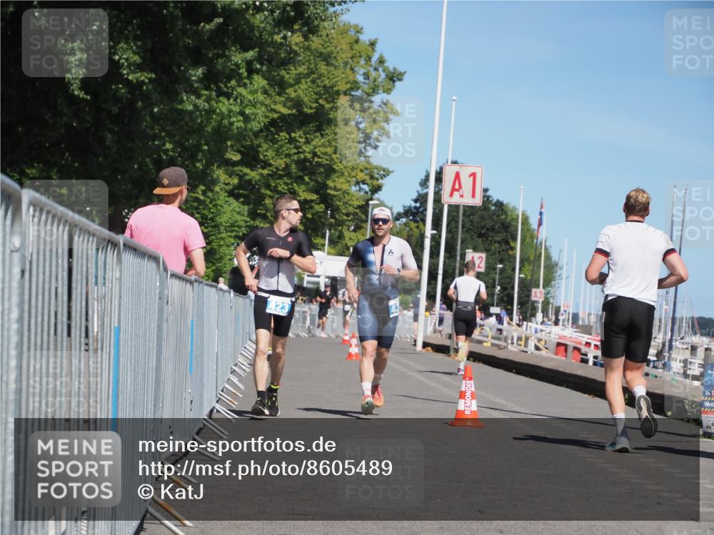 17.08.2025 - KN Förde Triathlon 2025 KatJ http://msf.ph/oto/8605489 17.08.2025 13:48:51 Laufen 423, 437, 523 meine-sportfotos.de