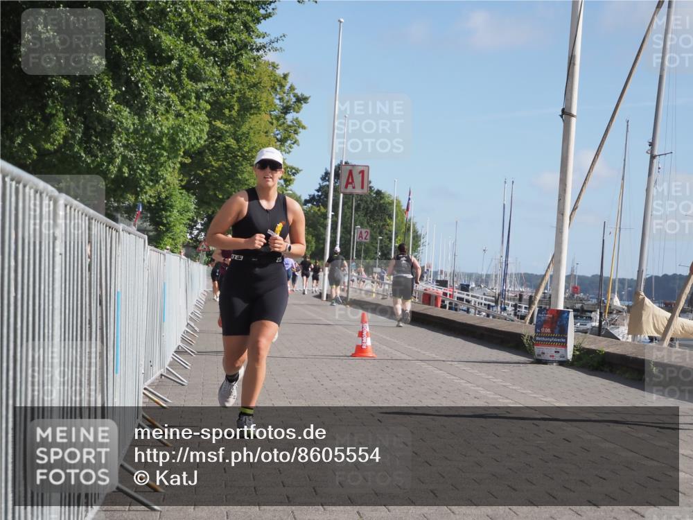 17.08.2025 - KN Förde Triathlon 2025 KatJ http://msf.ph/oto/8605554 17.08.2025 10:30:02 Laufen 155, 201, 213 meine-sportfotos.de