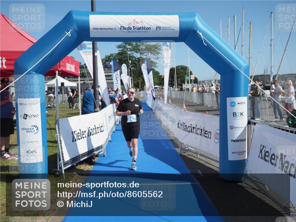 17.08.2025 - KN Förde Triathlon 2025 MichiJ http://msf.ph/oto/8605562 17.08.2025 11:23:16 Laufen 245 meine-sportfotos.de