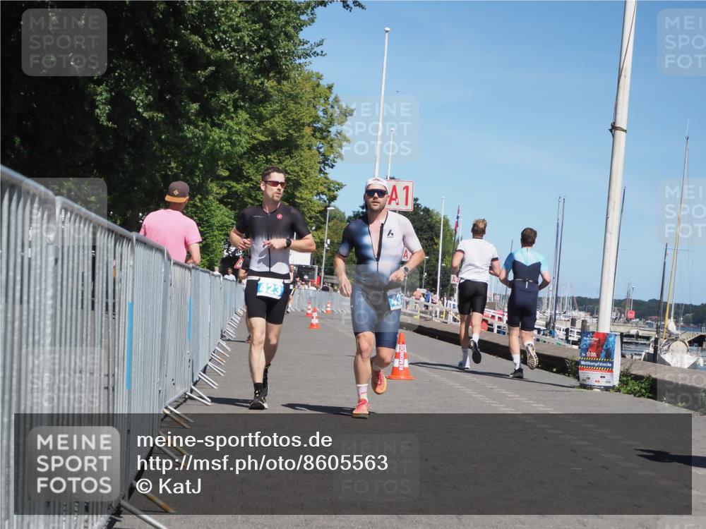 17.08.2025 - KN Förde Triathlon 2025 KatJ http://msf.ph/oto/8605563 17.08.2025 13:48:54 Laufen 423, 437, 531 meine-sportfotos.de