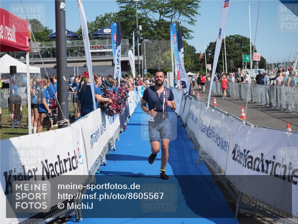 17.08.2025 - KN Förde Triathlon 2025 MichiJ http://msf.ph/oto/8605567 17.08.2025 12:22:09 Laufen 311, 334 meine-sportfotos.de