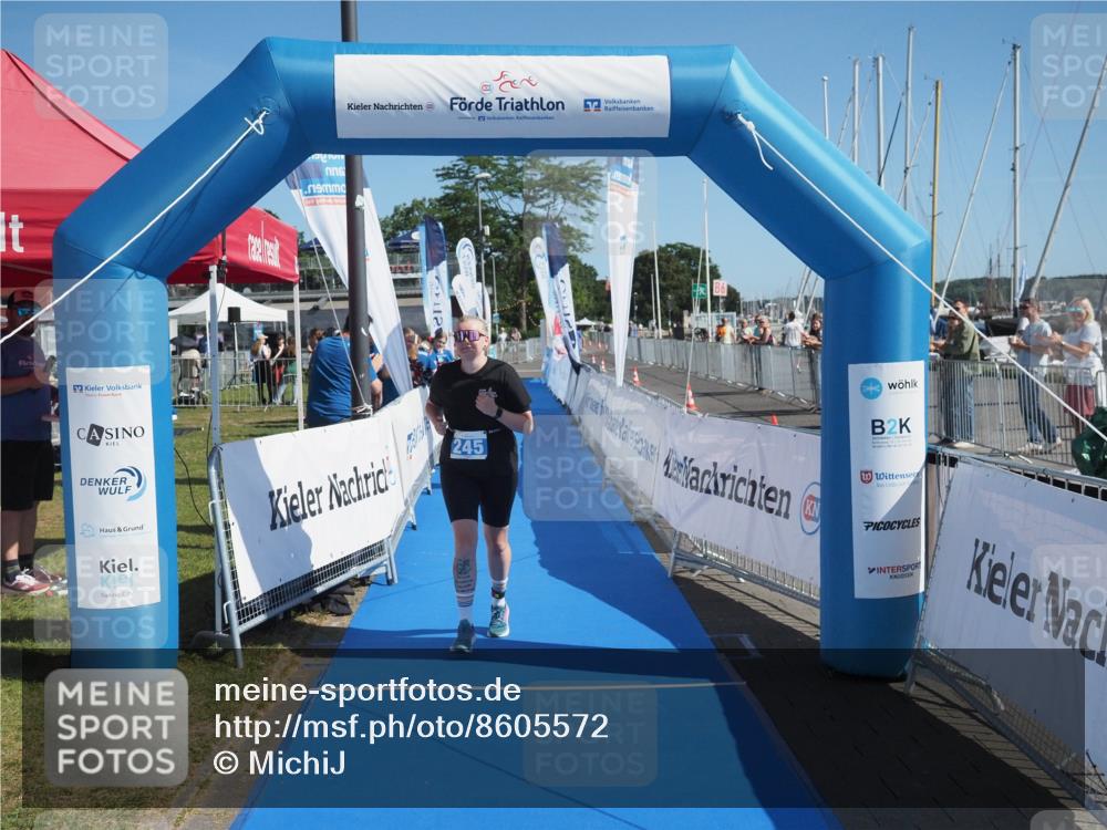 17.08.2025 - KN Förde Triathlon 2025 MichiJ http://msf.ph/oto/8605572 17.08.2025 11:23:17 Laufen 245 meine-sportfotos.de
