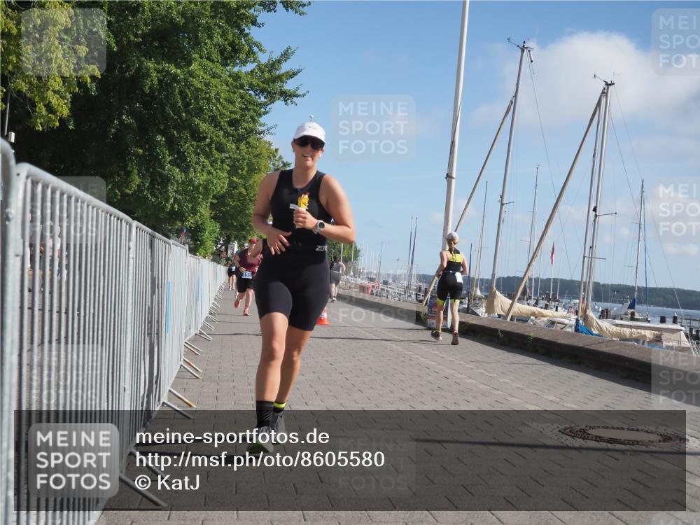 17.08.2025 - KN Förde Triathlon 2025 KatJ http://msf.ph/oto/8605580 17.08.2025 10:30:03 Laufen 155, 201, 213 meine-sportfotos.de