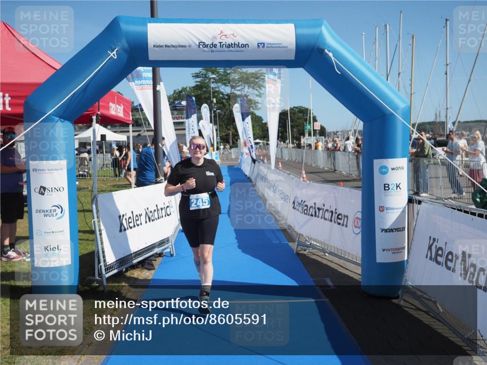 17.08.2025 - KN Förde Triathlon 2025 MichiJ http://msf.ph/oto/8605591 17.08.2025 11:23:17 Laufen 245 meine-sportfotos.de