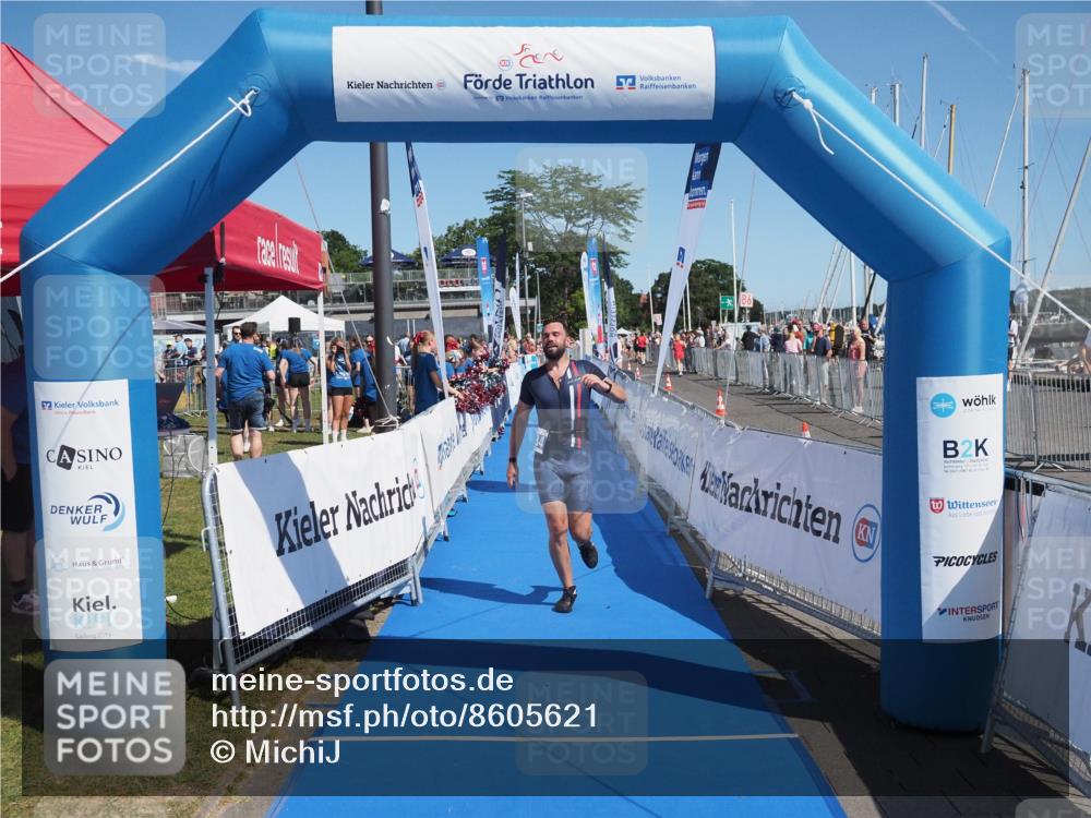 17.08.2025 - KN Förde Triathlon 2025 MichiJ http://msf.ph/oto/8605621 17.08.2025 12:22:10 Laufen 311, 334 meine-sportfotos.de