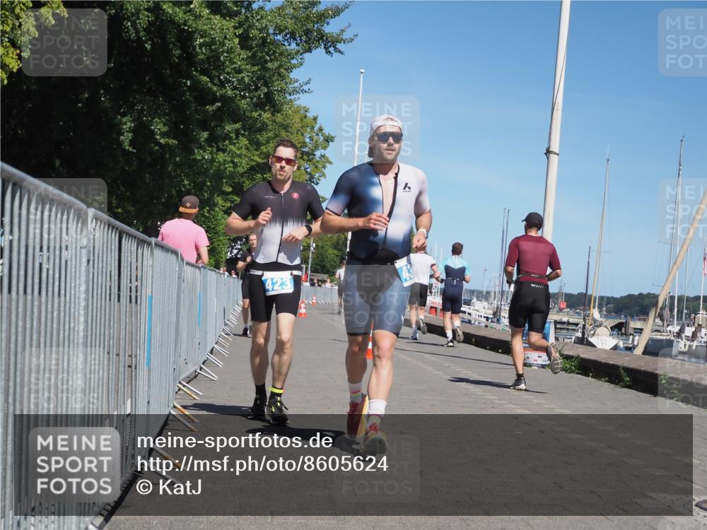 17.08.2025 - KN Förde Triathlon 2025 KatJ http://msf.ph/oto/8605624 17.08.2025 13:48:55 Laufen 423, 437, 531 meine-sportfotos.de