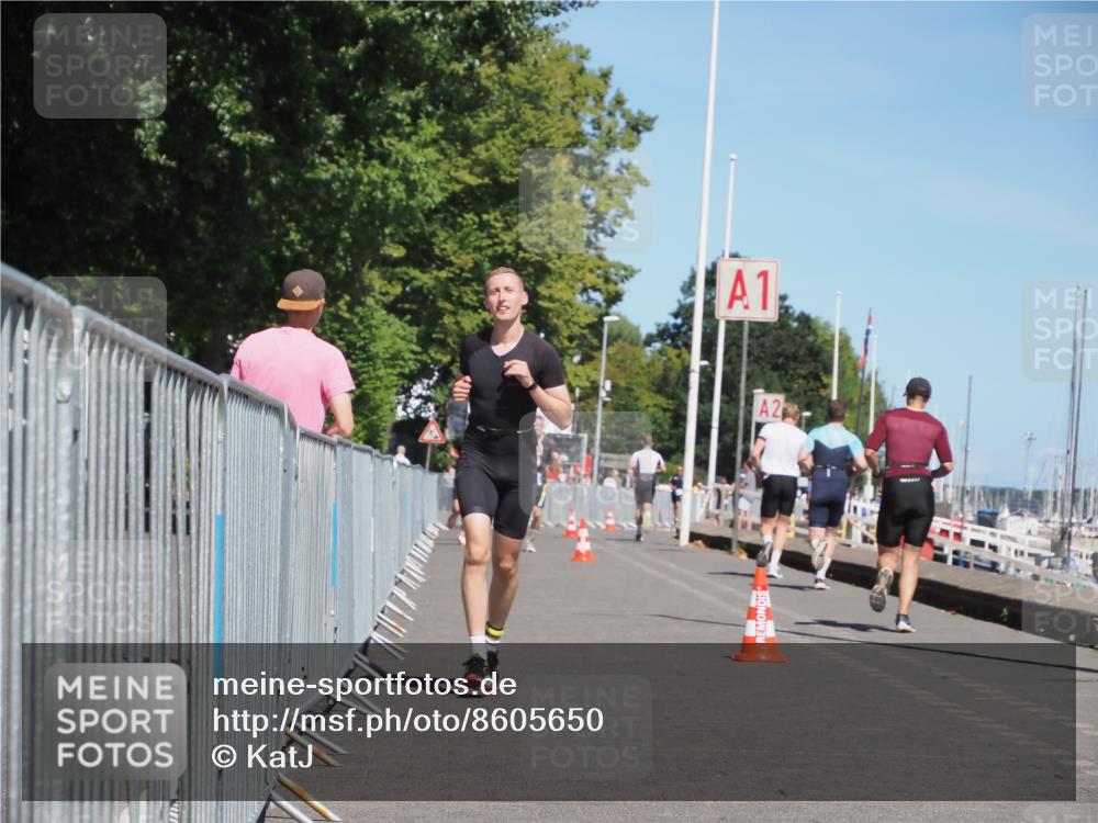 17.08.2025 - KN Förde Triathlon 2025 KatJ http://msf.ph/oto/8605650 17.08.2025 13:48:59 Laufen 423, 437, 531 meine-sportfotos.de