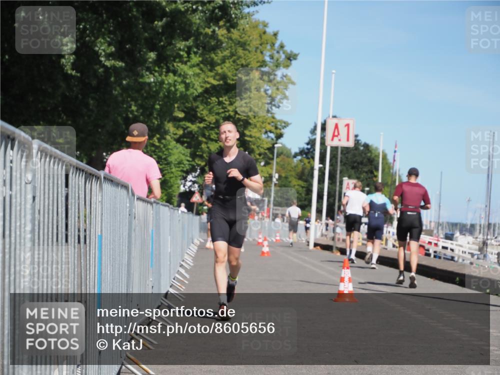 17.08.2025 - KN Förde Triathlon 2025 KatJ http://msf.ph/oto/8605656 17.08.2025 13:48:59 Laufen 423, 437, 531 meine-sportfotos.de