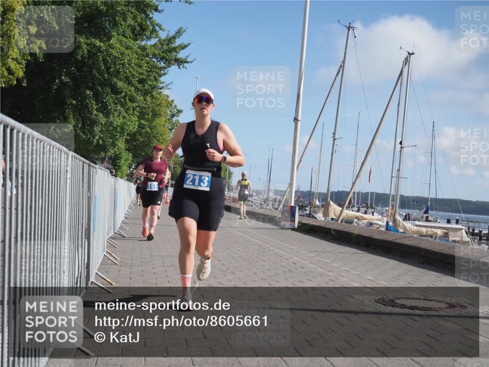 17.08.2025 - KN Förde Triathlon 2025 KatJ http://msf.ph/oto/8605661 17.08.2025 10:30:07 Laufen 155, 213, 220 meine-sportfotos.de
