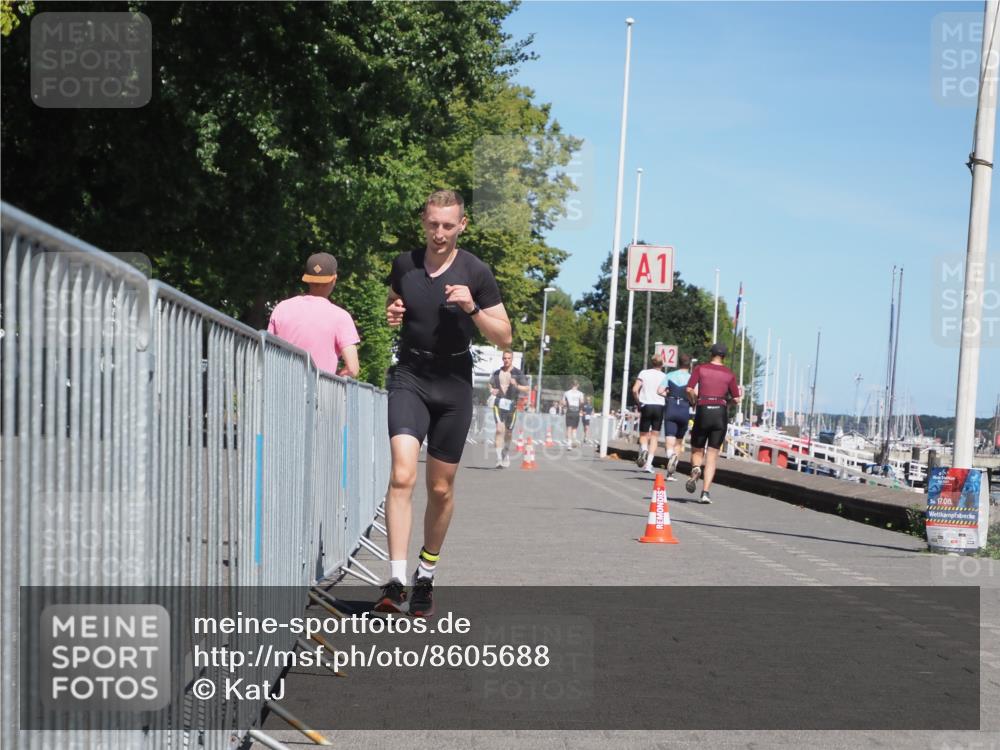 17.08.2025 - KN Förde Triathlon 2025 KatJ http://msf.ph/oto/8605688 17.08.2025 13:49:01 Laufen 423, 531 meine-sportfotos.de