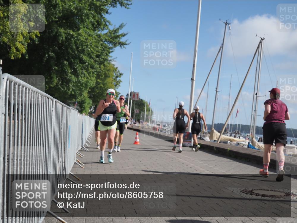 17.08.2025 - KN Förde Triathlon 2025 KatJ http://msf.ph/oto/8605758 17.08.2025 10:30:16 Laufen 175, 177, 207, 212, 220 meine-sportfotos.de