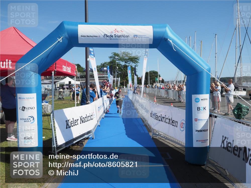 17.08.2025 - KN Förde Triathlon 2025 MichiJ http://msf.ph/oto/8605821 17.08.2025 11:30:37 Laufen 238 meine-sportfotos.de