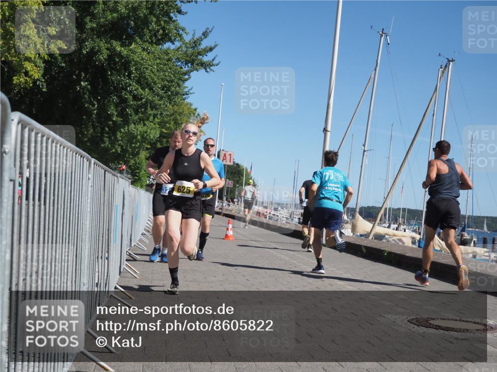 17.08.2025 - KN Förde Triathlon 2025 KatJ http://msf.ph/oto/8605822 17.08.2025 11:58:42 Laufen 326, 358, 617, 625, 626, 643 meine-sportfotos.de