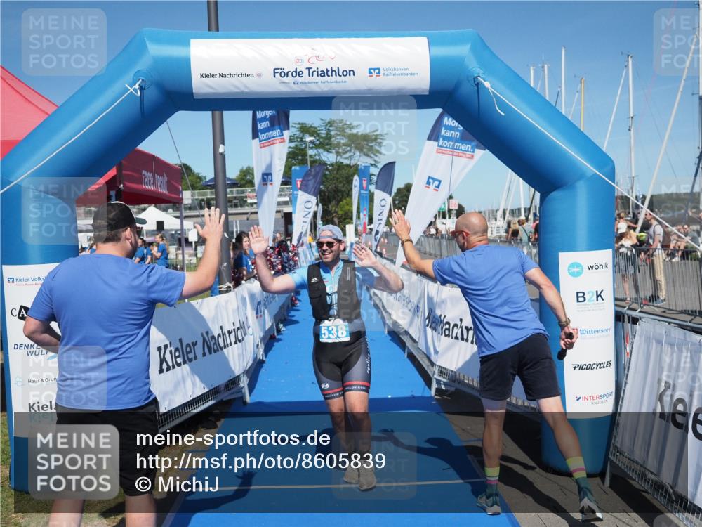 17.08.2025 - KN Förde Triathlon 2025 MichiJ http://msf.ph/oto/8605839 17.08.2025 14:30:29 Laufen 538 meine-sportfotos.de
