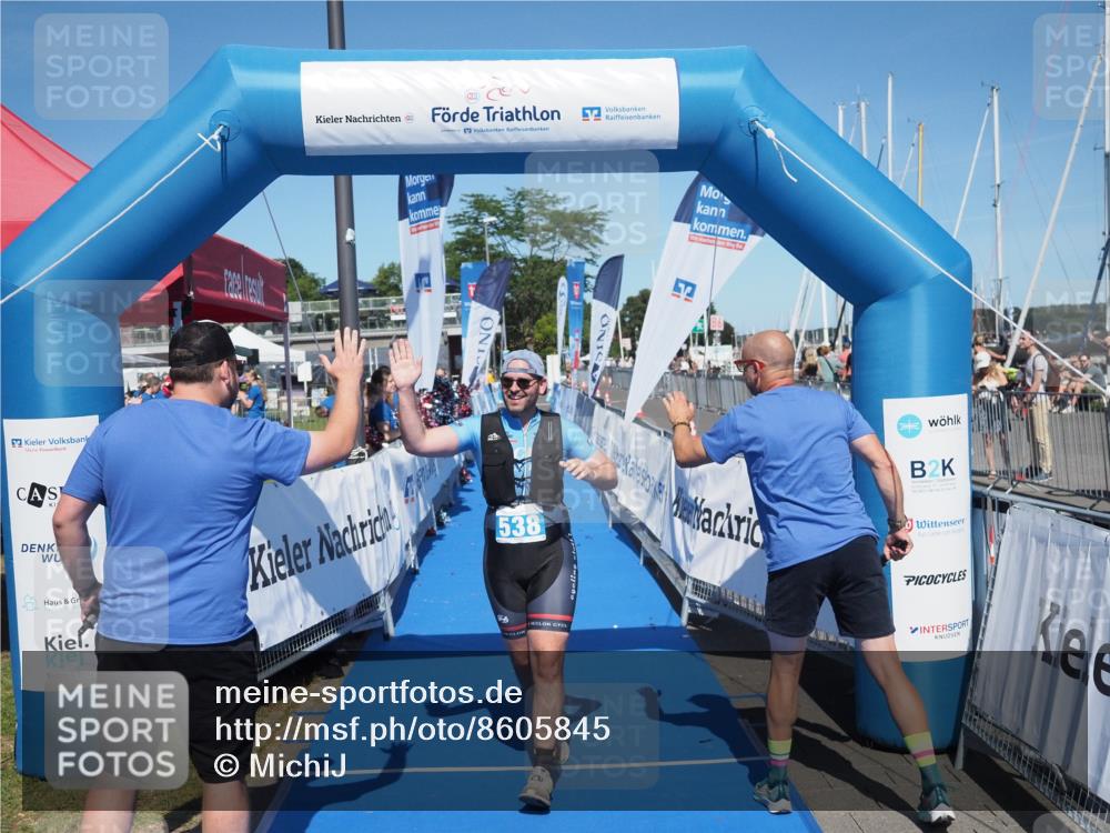 17.08.2025 - KN Förde Triathlon 2025 MichiJ http://msf.ph/oto/8605845 17.08.2025 14:30:29 Laufen 538 meine-sportfotos.de