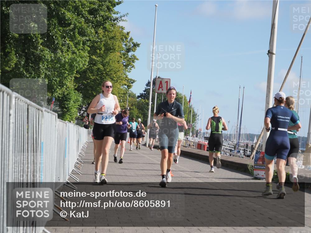 17.08.2025 - KN Förde Triathlon 2025 KatJ http://msf.ph/oto/8605891 17.08.2025 10:30:30 Laufen 170, 188, 230, 240 meine-sportfotos.de