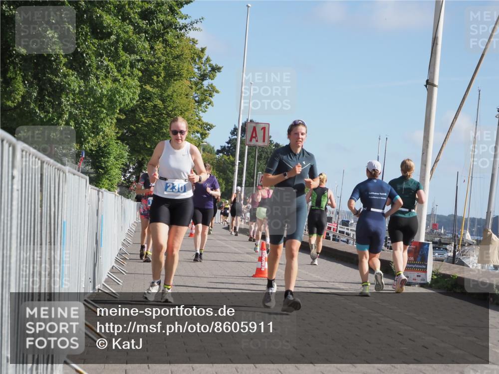 17.08.2025 - KN Förde Triathlon 2025 KatJ http://msf.ph/oto/8605911 17.08.2025 10:30:31 Laufen 170, 188, 230, 240 meine-sportfotos.de