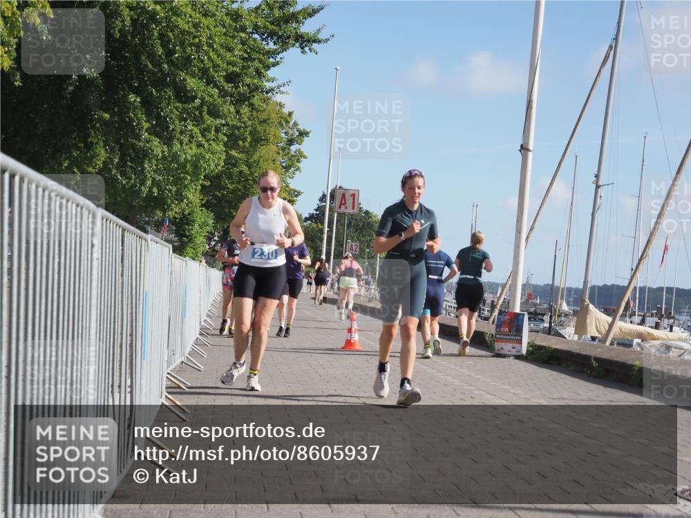 17.08.2025 - KN Förde Triathlon 2025 KatJ http://msf.ph/oto/8605937 17.08.2025 10:30:31 Laufen 170, 188, 230, 240 meine-sportfotos.de