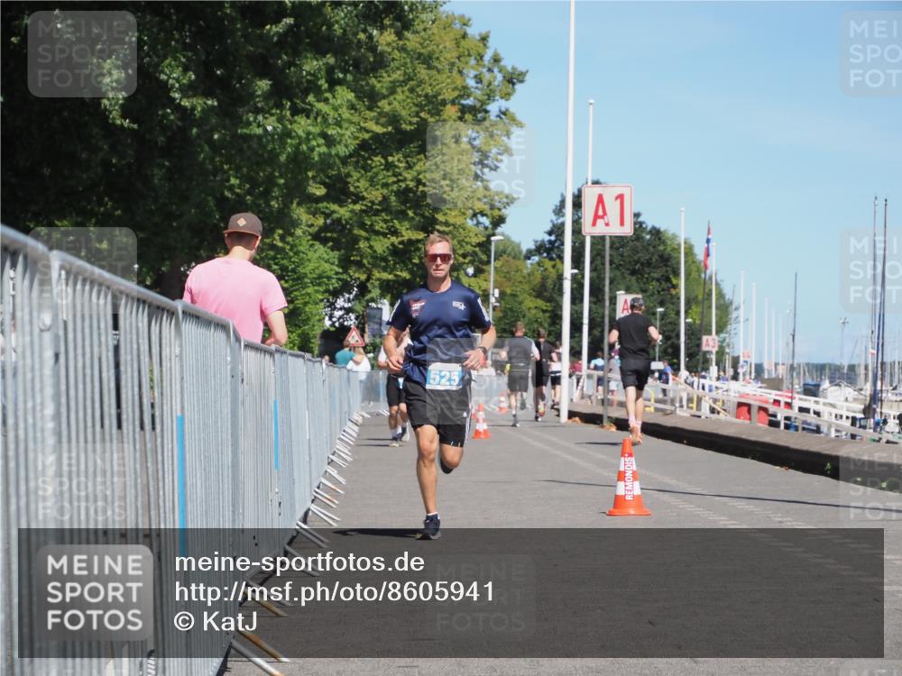 17.08.2025 - KN Förde Triathlon 2025 KatJ http://msf.ph/oto/8605941 17.08.2025 13:49:26 Laufen 525 meine-sportfotos.de