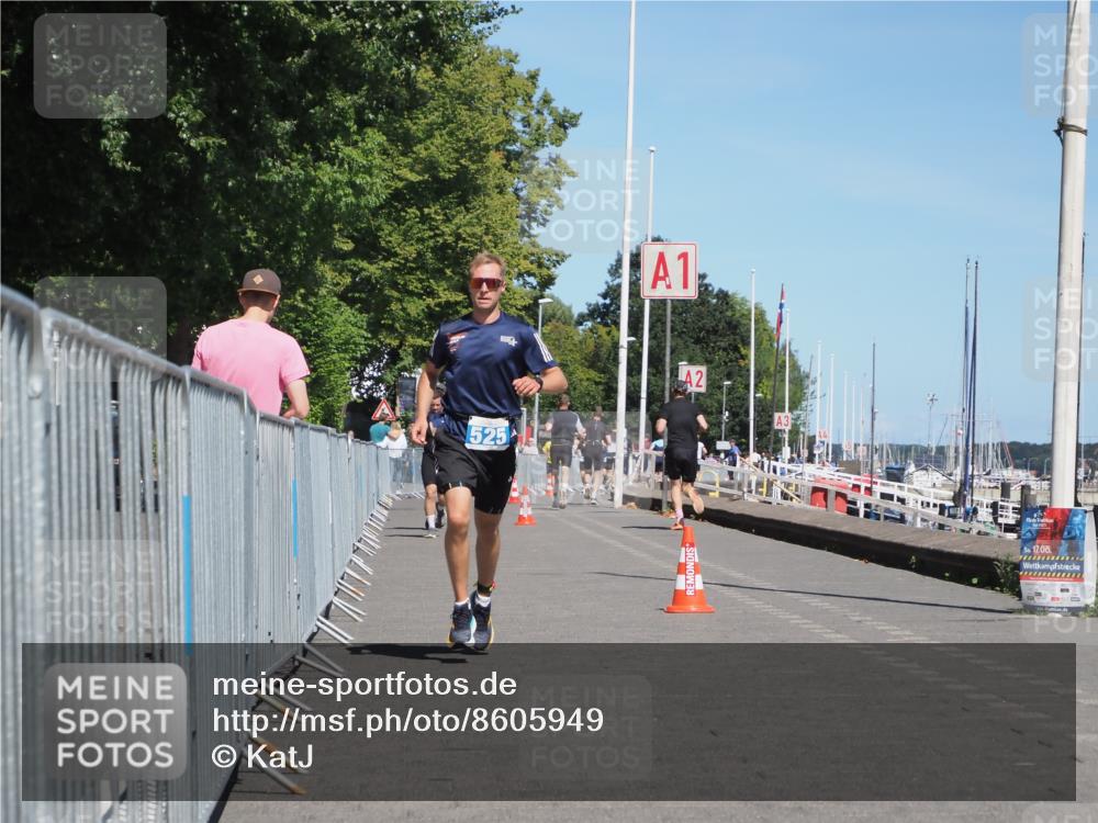 17.08.2025 - KN Förde Triathlon 2025 KatJ http://msf.ph/oto/8605949 17.08.2025 13:49:27 Laufen 525 meine-sportfotos.de
