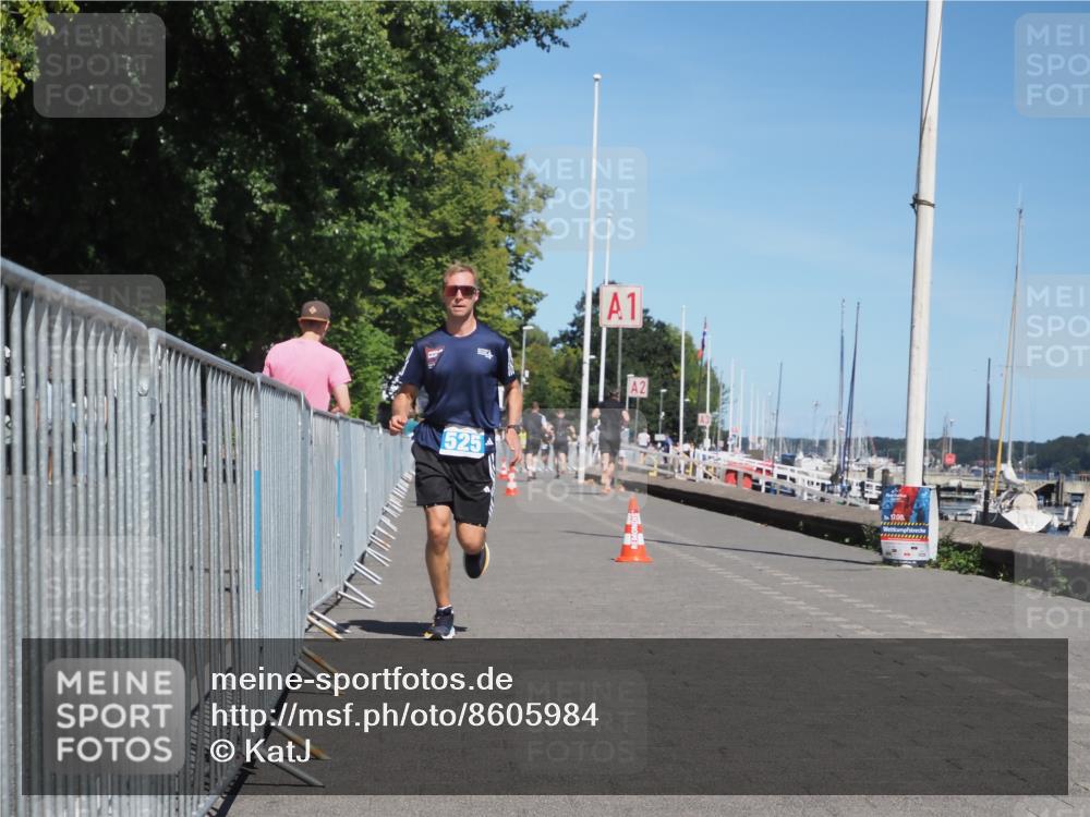 17.08.2025 - KN Förde Triathlon 2025 KatJ http://msf.ph/oto/8605984 17.08.2025 13:49:28 Laufen 525 meine-sportfotos.de