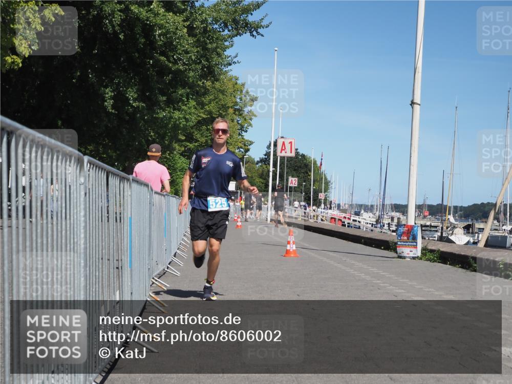 17.08.2025 - KN Förde Triathlon 2025 KatJ http://msf.ph/oto/8606002 17.08.2025 13:49:28 Laufen 525 meine-sportfotos.de