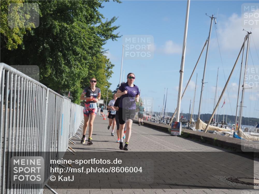 17.08.2025 - KN Förde Triathlon 2025 KatJ http://msf.ph/oto/8606004 17.08.2025 10:30:36 Laufen 170, 188, 224, 230, 240 meine-sportfotos.de