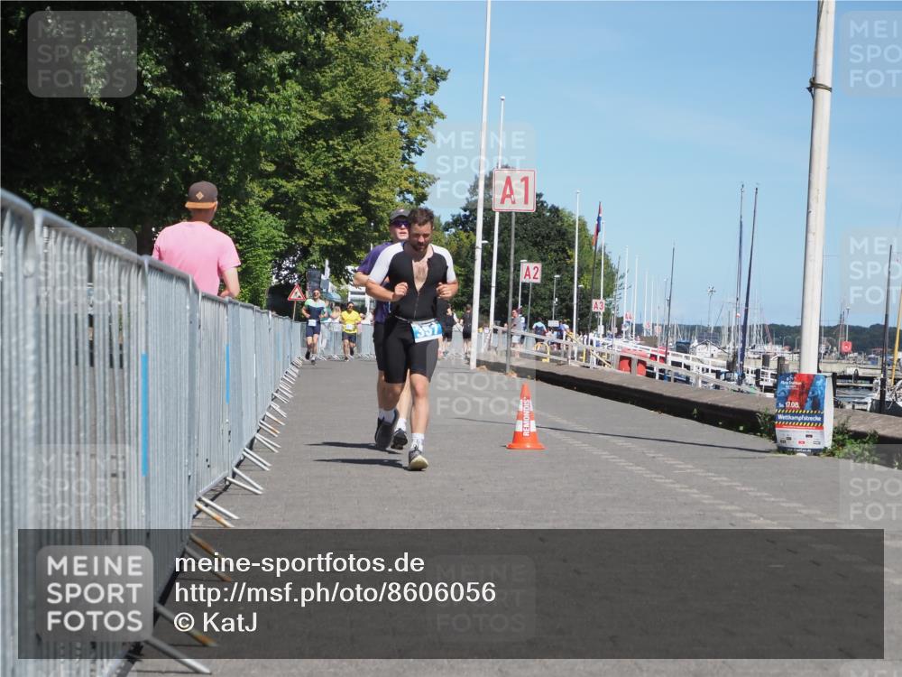 17.08.2025 - KN Förde Triathlon 2025 KatJ http://msf.ph/oto/8606056 17.08.2025 13:49:34 Laufen 357, 516 meine-sportfotos.de