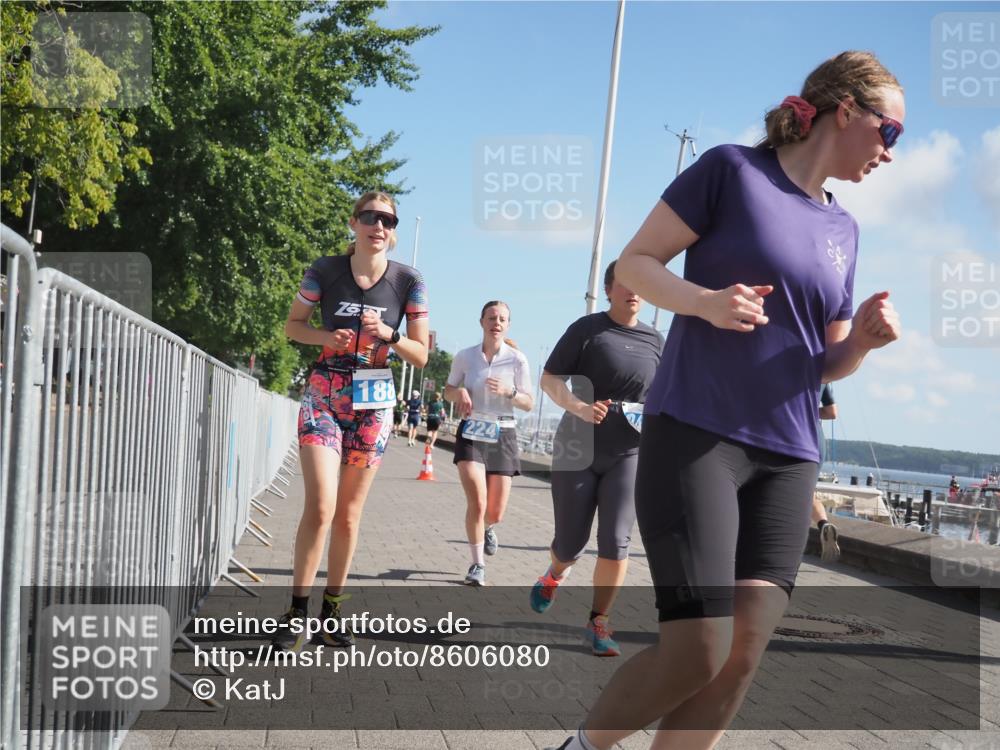 17.08.2025 - KN Förde Triathlon 2025 KatJ http://msf.ph/oto/8606080 17.08.2025 10:30:39 Laufen 170, 188, 224 meine-sportfotos.de