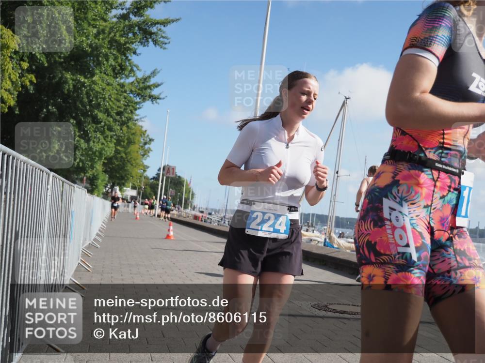 17.08.2025 - KN Förde Triathlon 2025 KatJ http://msf.ph/oto/8606115 17.08.2025 10:30:41 Laufen 170, 188, 224 meine-sportfotos.de