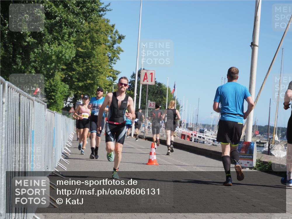 17.08.2025 - KN Förde Triathlon 2025 KatJ http://msf.ph/oto/8606131 17.08.2025 11:58:52 Laufen 296, 382, 615, 617, 643 meine-sportfotos.de