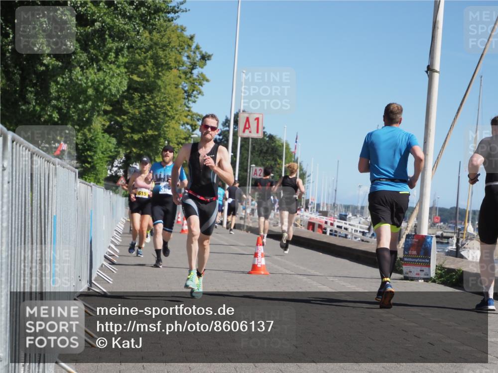 17.08.2025 - KN Förde Triathlon 2025 KatJ http://msf.ph/oto/8606137 17.08.2025 11:58:52 Laufen 296, 382, 615, 617, 643 meine-sportfotos.de