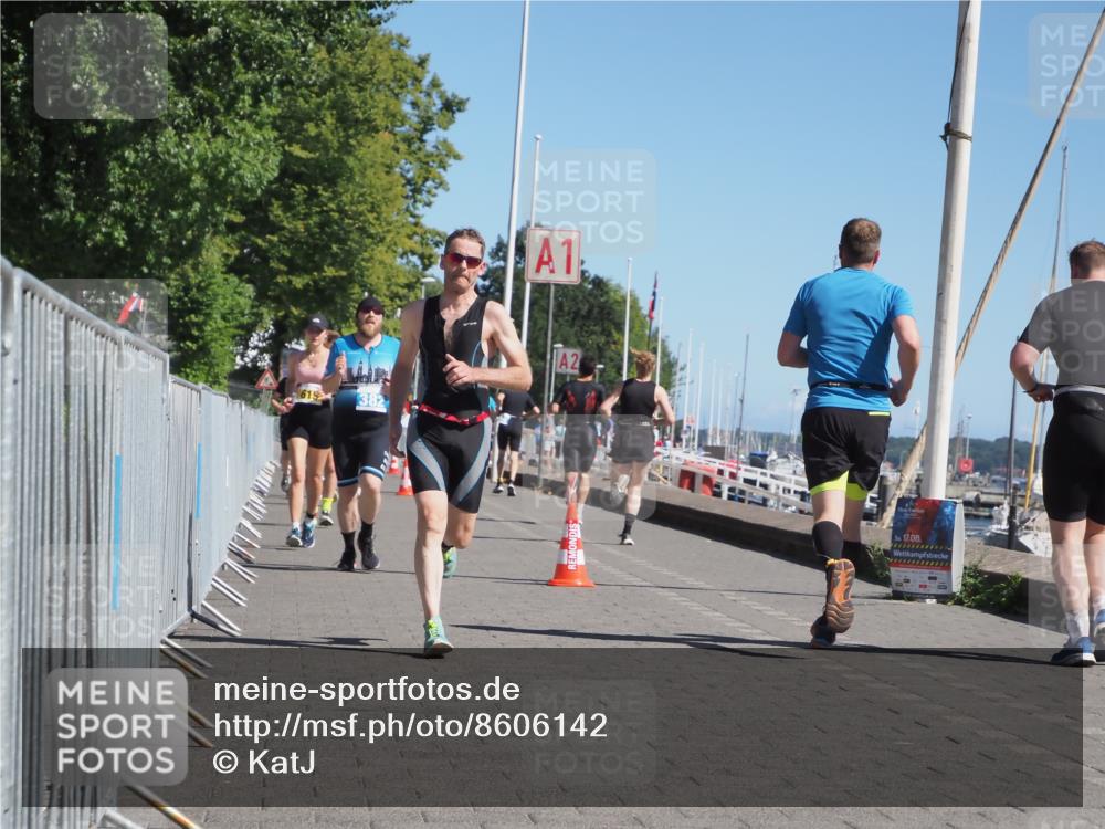 17.08.2025 - KN Förde Triathlon 2025 KatJ http://msf.ph/oto/8606142 17.08.2025 11:58:52 Laufen 296, 382, 615, 617, 643 meine-sportfotos.de