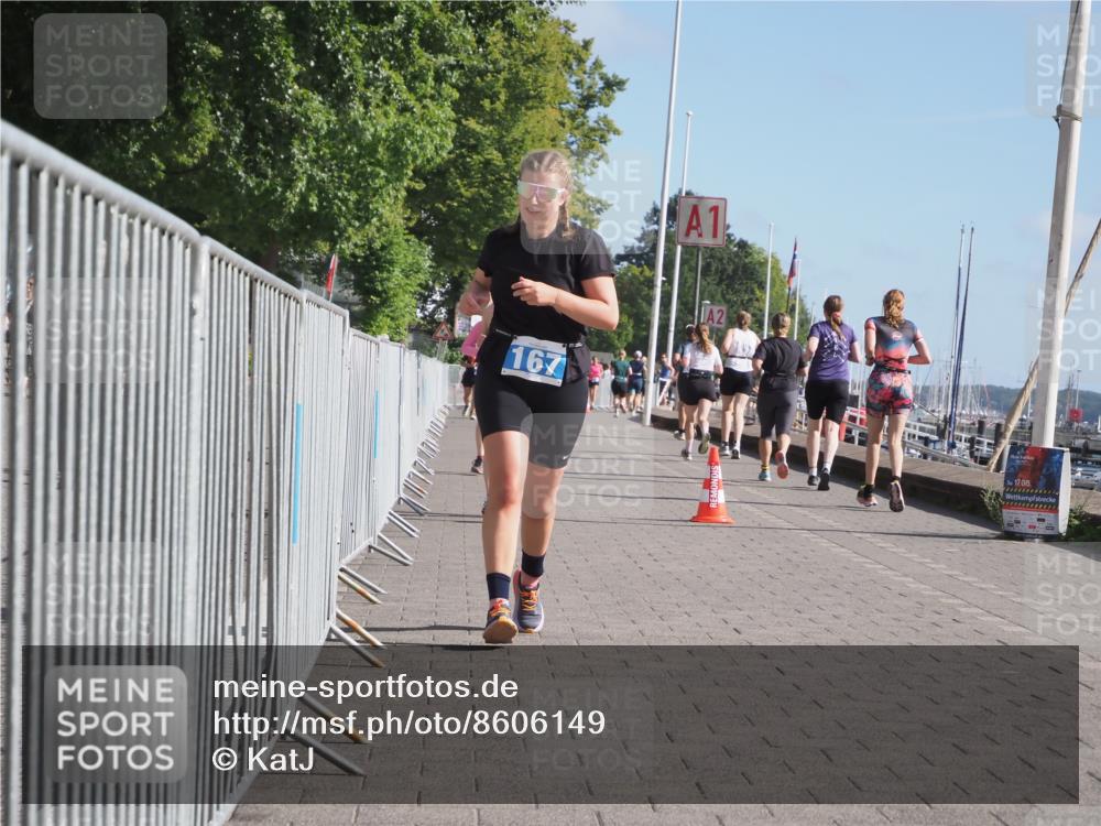 17.08.2025 - KN Förde Triathlon 2025 KatJ http://msf.ph/oto/8606149 17.08.2025 10:30:53 Laufen 167, 185, 243 meine-sportfotos.de