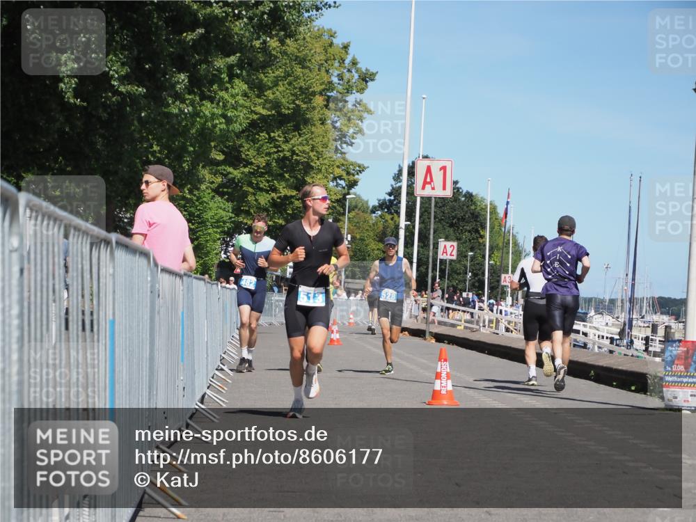 17.08.2025 - KN Förde Triathlon 2025 KatJ http://msf.ph/oto/8606177 17.08.2025 13:49:49 Laufen 482, 513, 528, 536 meine-sportfotos.de