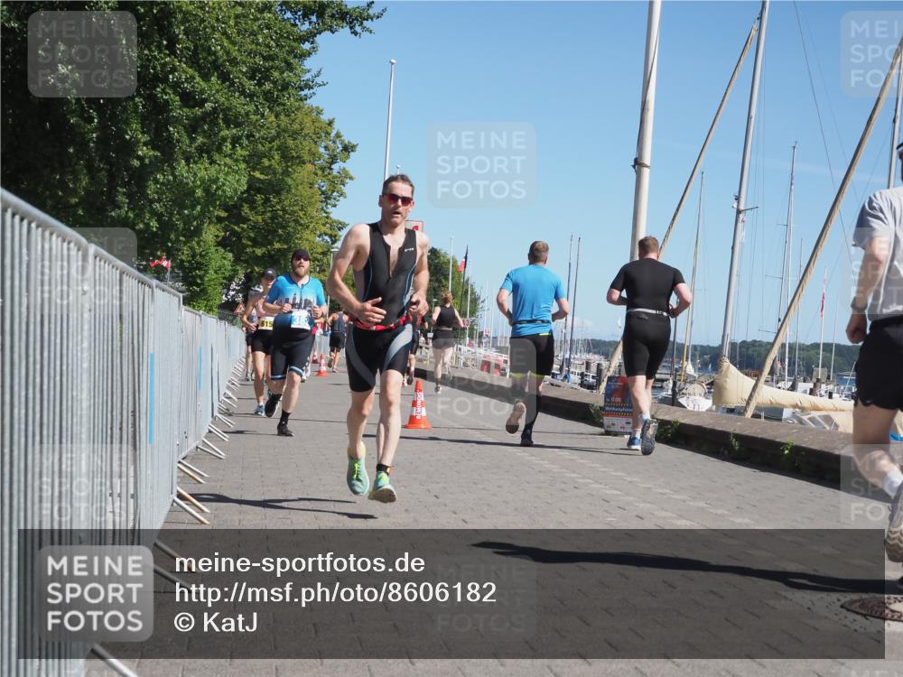 17.08.2025 - KN Förde Triathlon 2025 KatJ http://msf.ph/oto/8606182 17.08.2025 11:58:53 Laufen 296, 320, 382, 615, 643 meine-sportfotos.de