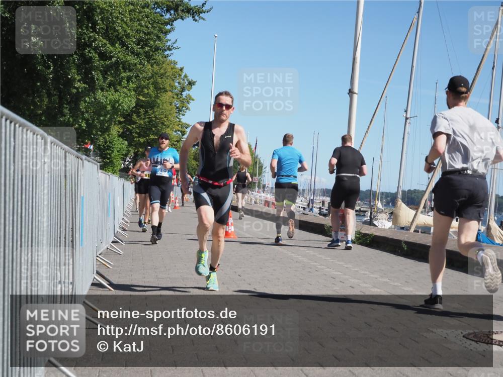 17.08.2025 - KN Förde Triathlon 2025 KatJ http://msf.ph/oto/8606191 17.08.2025 11:58:54 Laufen 296, 320, 382, 615 meine-sportfotos.de