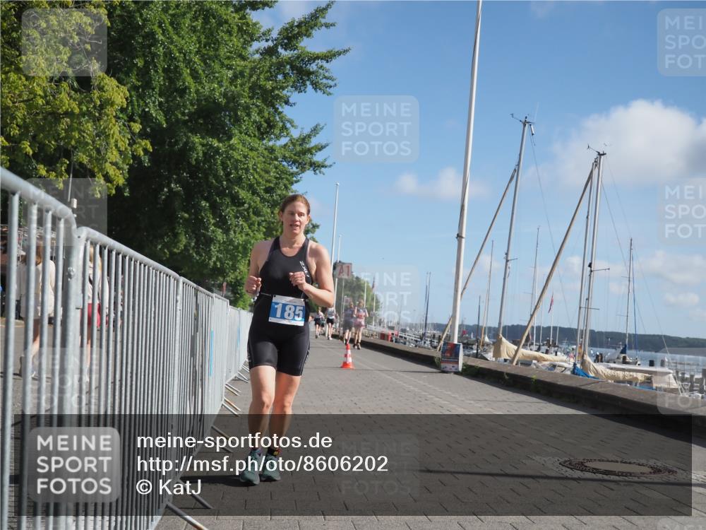 17.08.2025 - KN Förde Triathlon 2025 KatJ http://msf.ph/oto/8606202 17.08.2025 10:30:58 Laufen 167, 185, 243 meine-sportfotos.de