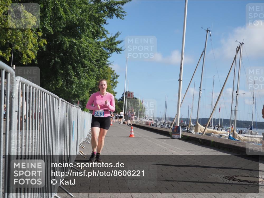 17.08.2025 - KN Förde Triathlon 2025 KatJ http://msf.ph/oto/8606221 17.08.2025 10:31:01 Laufen 185, 216, 243 meine-sportfotos.de