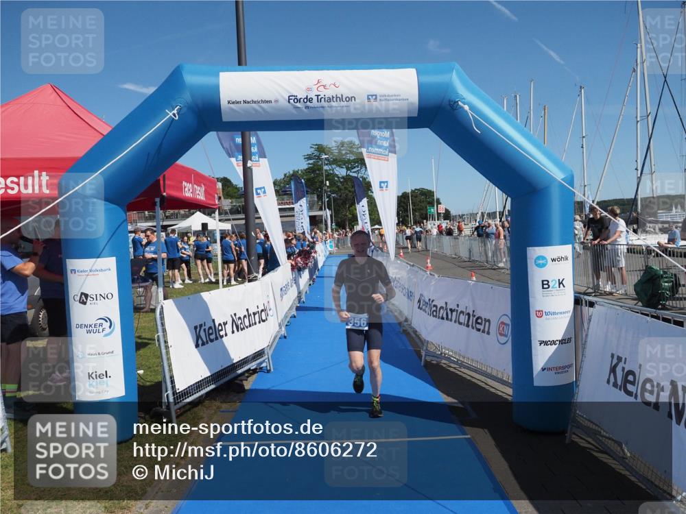 17.08.2025 - KN Förde Triathlon 2025 MichiJ http://msf.ph/oto/8606272 17.08.2025 12:22:58 Laufen 356 meine-sportfotos.de