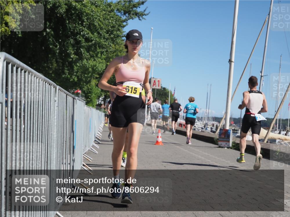 17.08.2025 - KN Förde Triathlon 2025 KatJ http://msf.ph/oto/8606294 17.08.2025 11:59:00 Laufen 320, 345, 349, 382, 608, 615, 621 meine-sportfotos.de